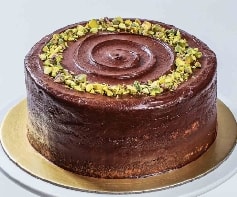 2-3 Kişilik Çikolatalı Fıstıklı Doğum Günü Pastası