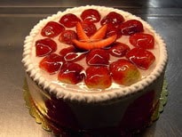 4-6 Kişilik Yaş Pasta - Çilekli Lezzet Profili