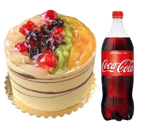 4 ile 6 kişilik karışık mevsim meyveli yaş pasta 1 lt cola bugün fırından taze çıktı alın.