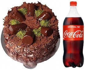 Çikolatalı Muzlu Pasta 1 Litre Cola